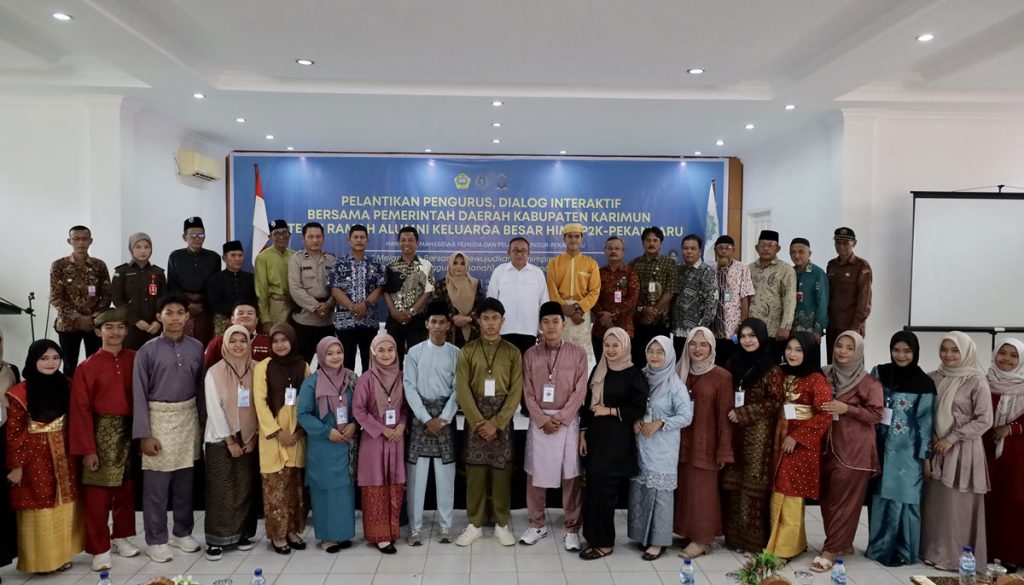 Foto Bersama Usai Pelantikan HIMAP2K di Balai Sri Gading Tanjungbatu